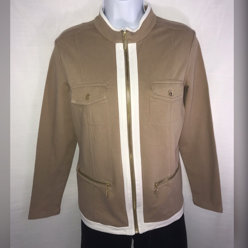 Cream and tan zip up sweater.